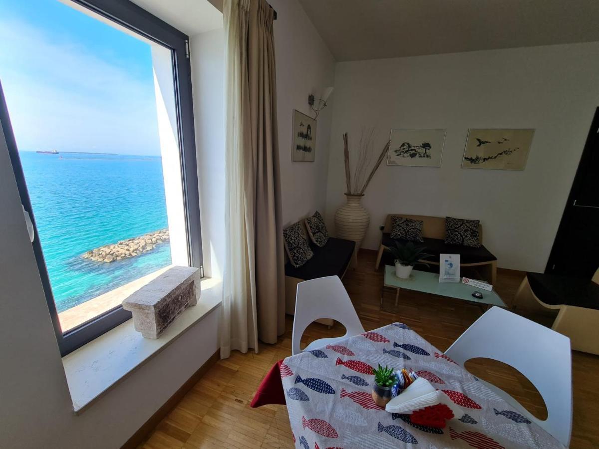 Baja Delle Sirene Bed & Breakfast Taranto Exterior photo